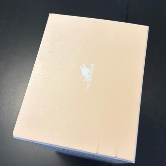 Authentic Sisi Labubu New Have A Seat Pop Mart - Picture 5 of 5